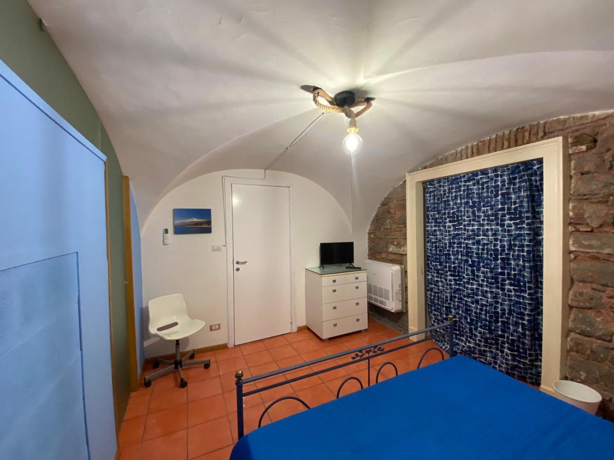 Ciuri Tuttu L'Annu Rooms คาตาเนีย ภายนอก รูปภาพ