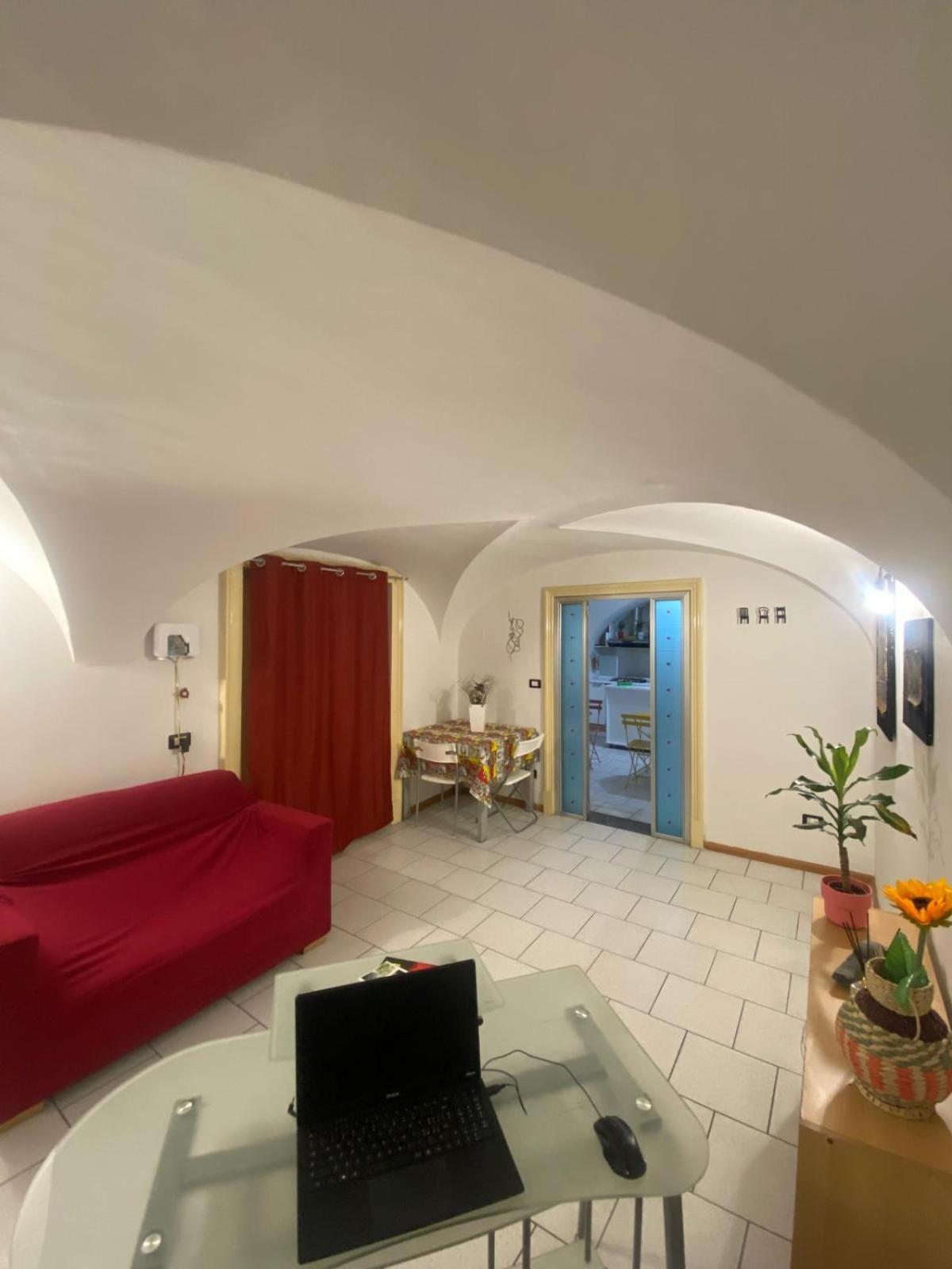 Ciuri Tuttu L'Annu Rooms คาตาเนีย ภายนอก รูปภาพ