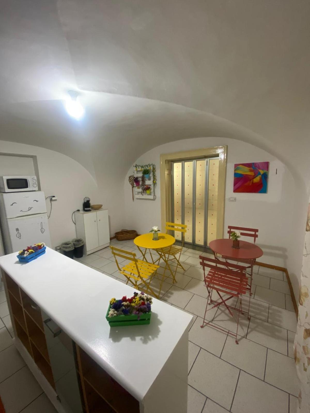 Ciuri Tuttu L'Annu Rooms คาตาเนีย ภายนอก รูปภาพ